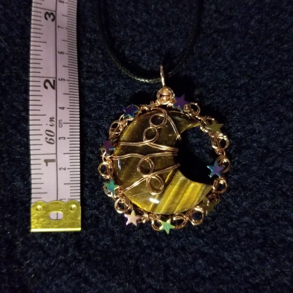 COPY - Tiger eye moon gemstone pendant, NWOT, wire wrap, artisan, unisex - Picture 3 of 5